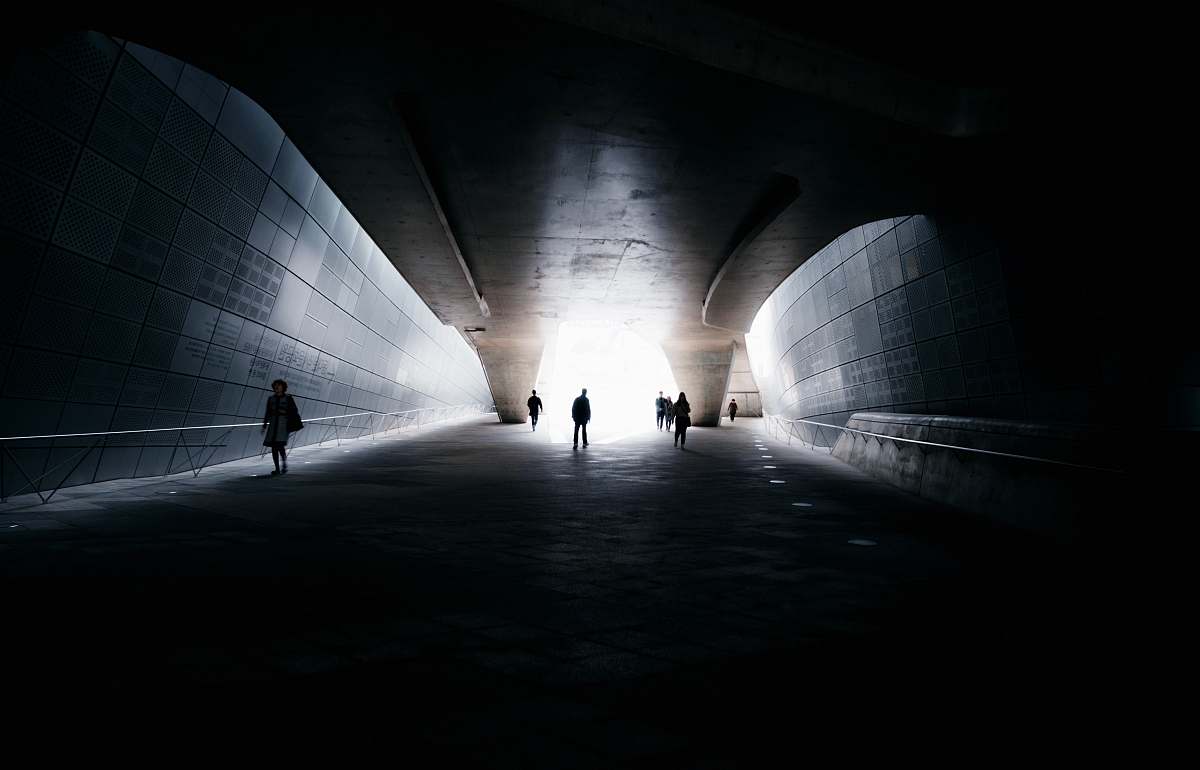 south korea people om tunnel dongdaemun design plaza